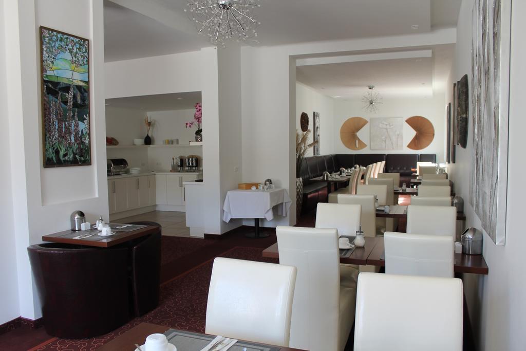 Wiking Hotel Henstedt-Ulzburg Ngoại thất bức ảnh